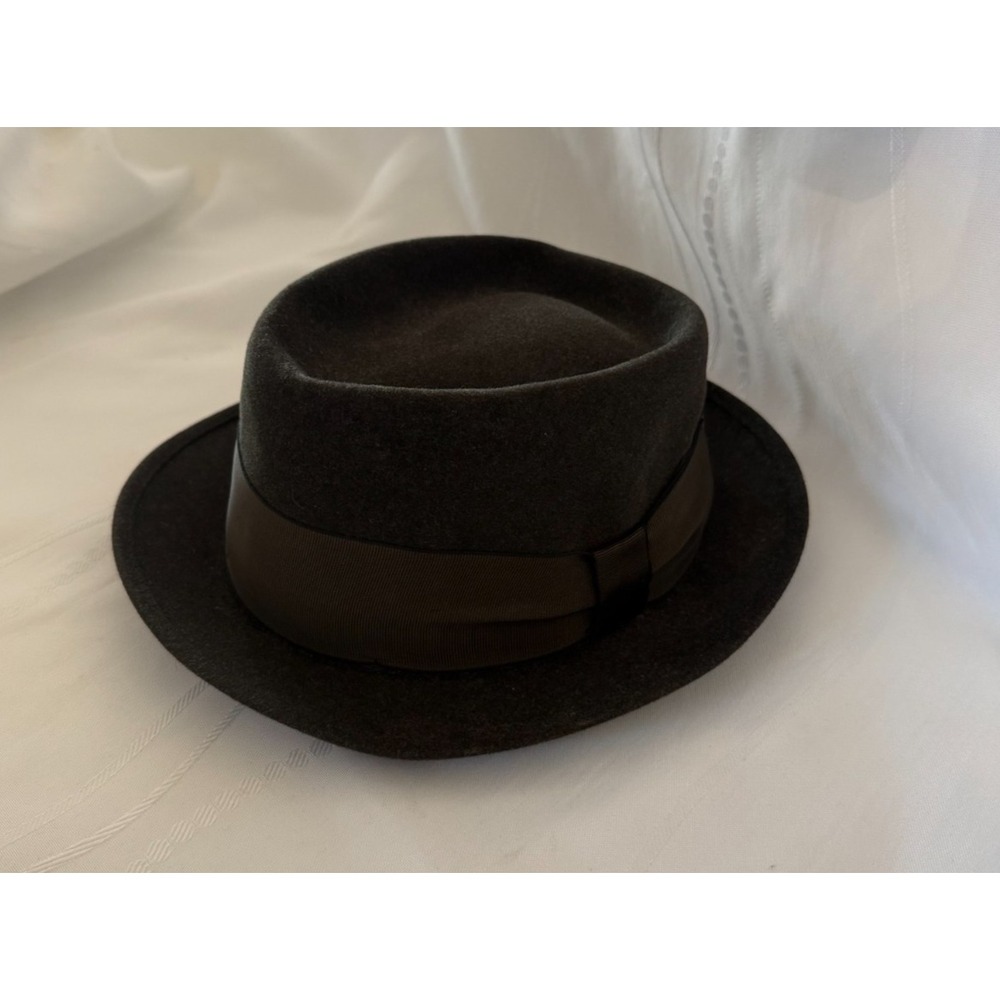 Vintage Stetson Gun Club Fedora Hat 6 7/8 Royal De Luxe Fur Felt Gray